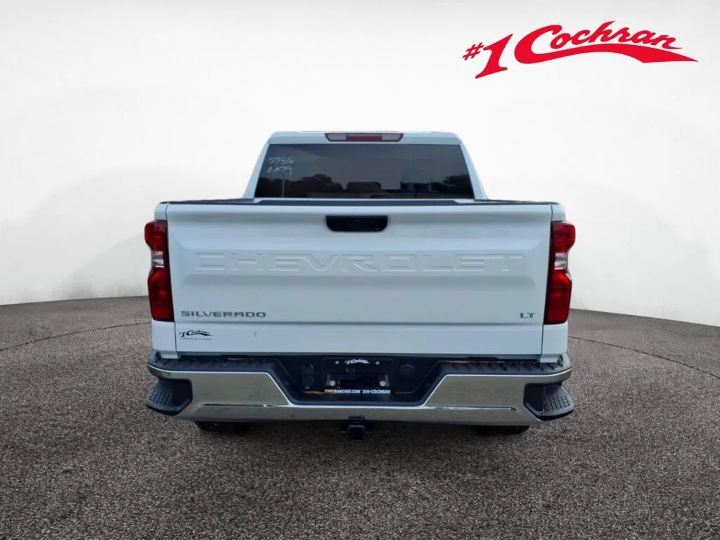 New 2026 Summit White Chevrolet LT image 3