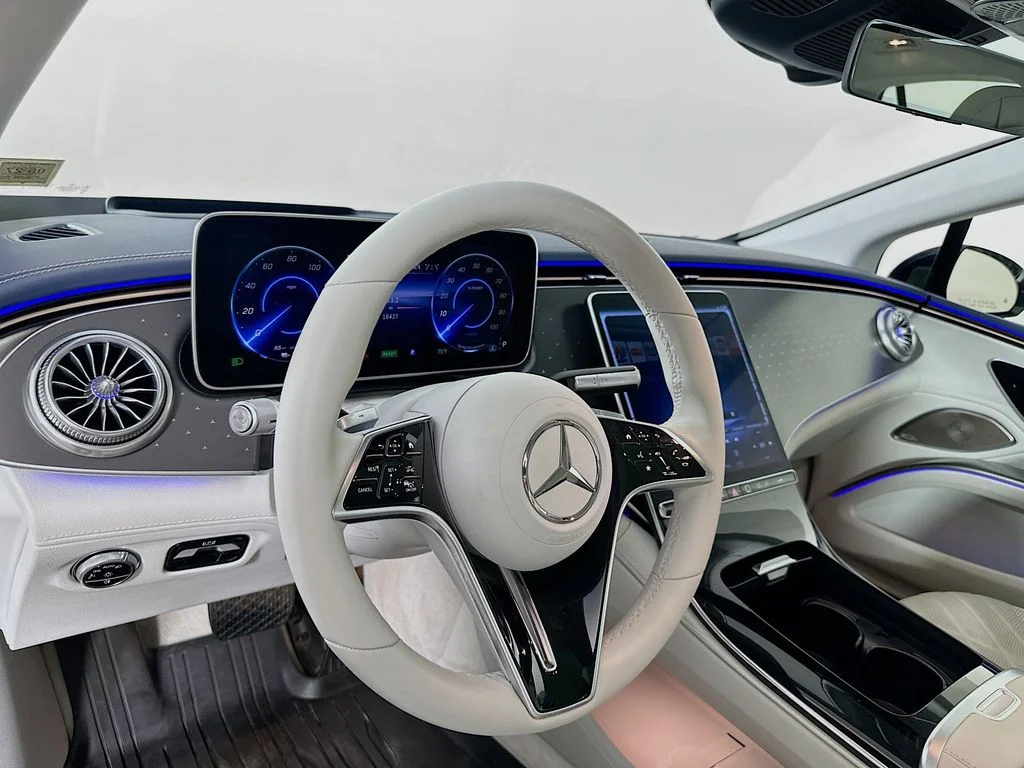 Used 2023 Blue Mercedes-Benz 450 image 8