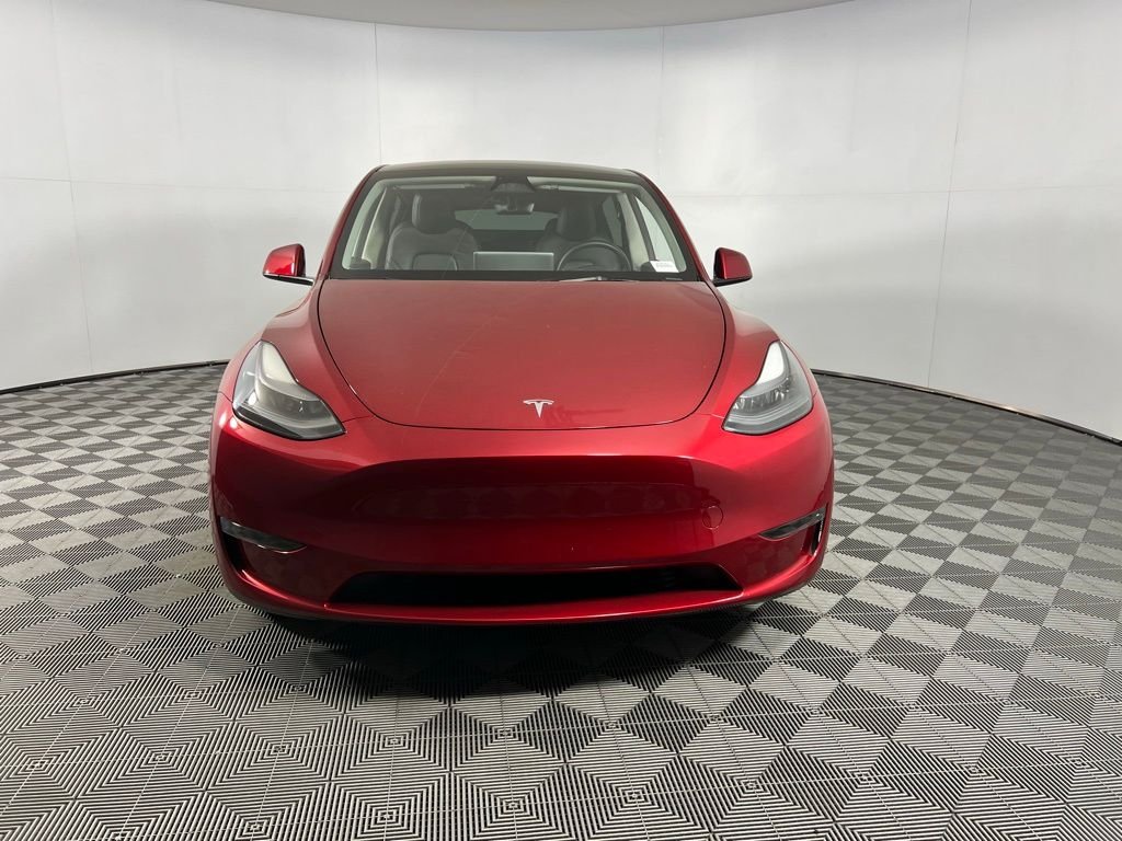 2024 Tesla Model Y Standard Range photo 4