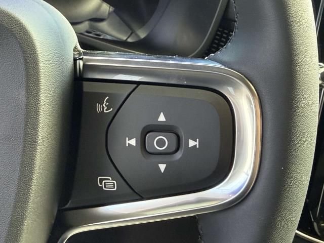 2026 Volvo XC40 Ultra Black Edition - Photo 20