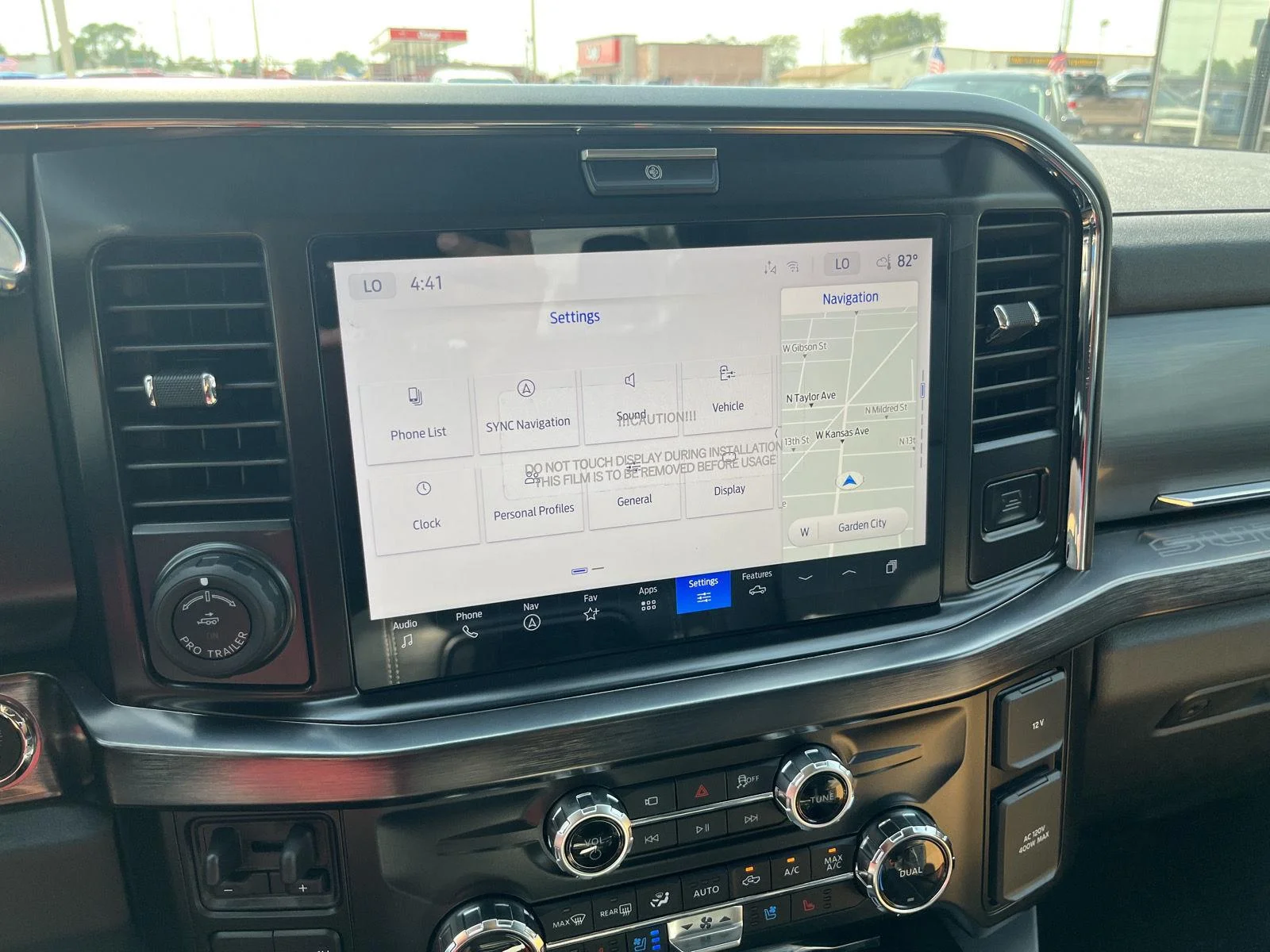 New 2026 Avalanche Ford F-250® Lariat® image 24