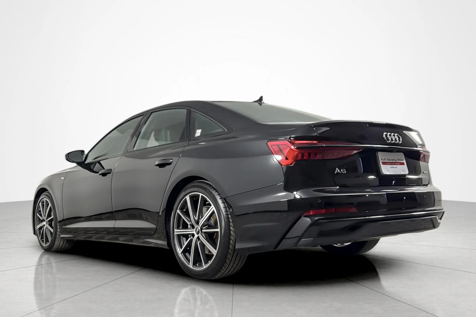 Used 2025 Mythos Black Metallic Audi Premium 55 TFSI quattro image 3