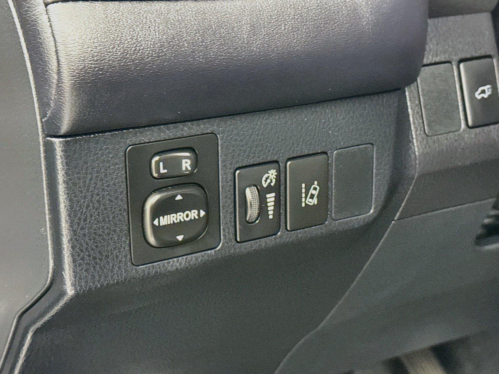 Used 2017 Magnetic Gray Metallic Toyota SE image 15
