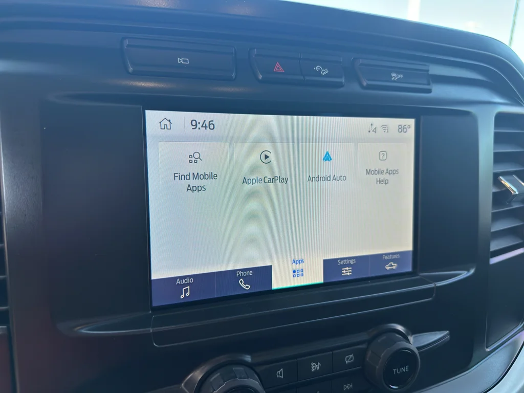 Used 2022 Oxford White Ford XL image 21