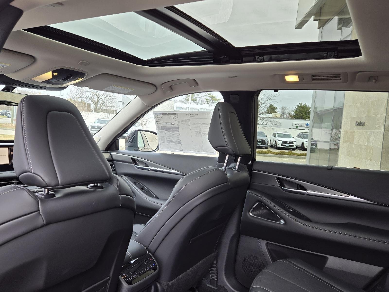 2026 INFINITI QX60 LUXE - Photo 11