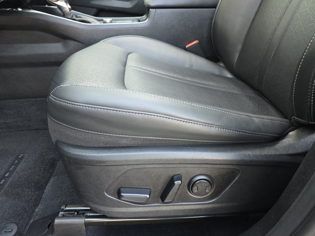 Used 2023 Gray Kia X-Line S image 31