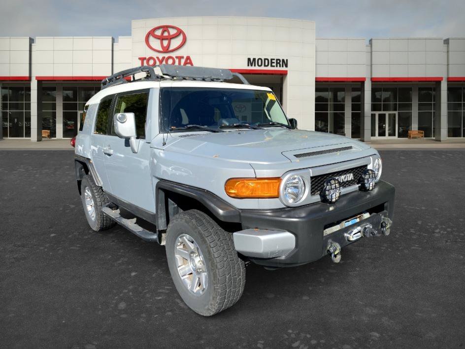 Used 2014 Cement Toyota Base image 3