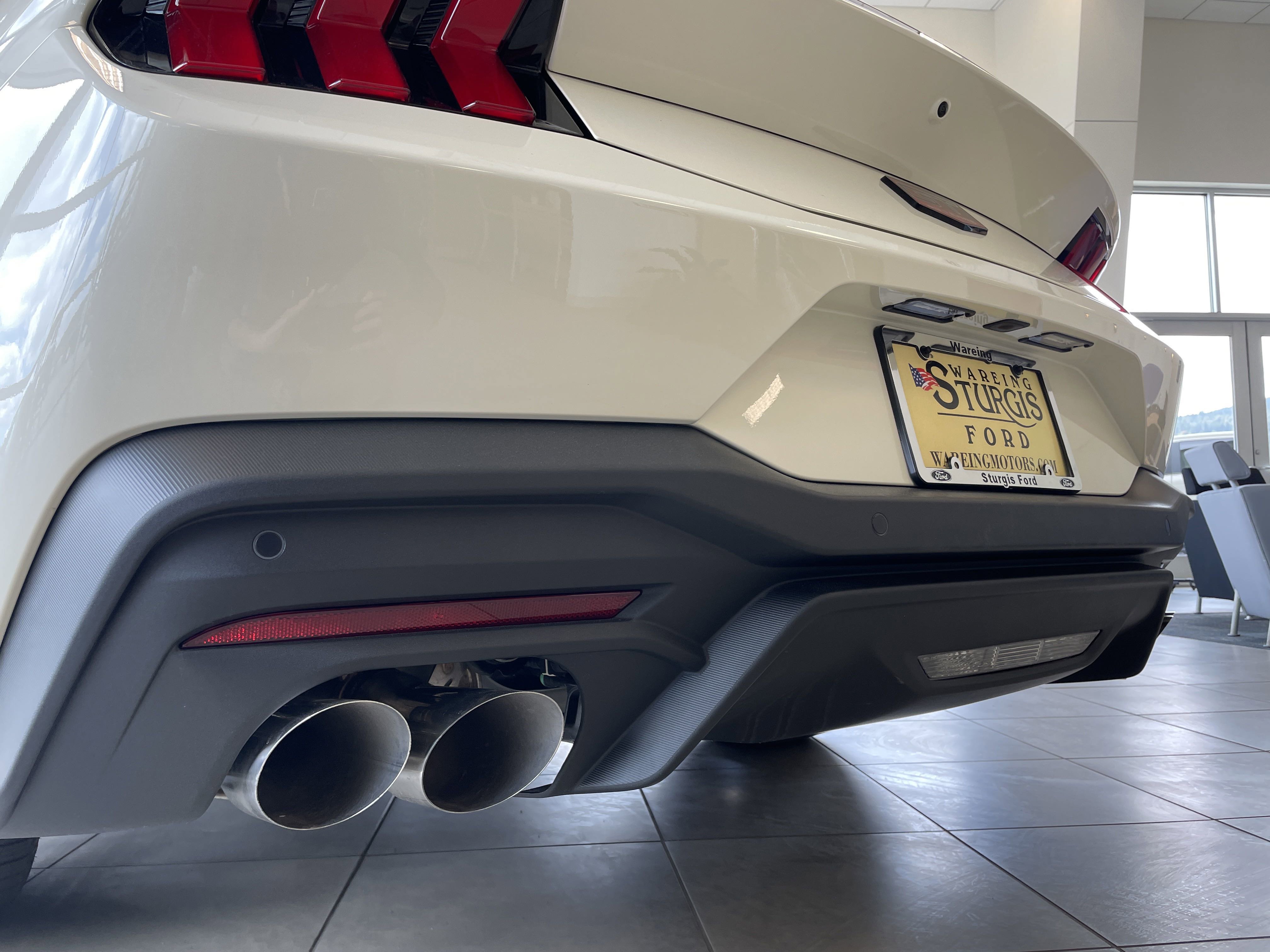 2025 Ford Mustang GT Premium Convertible - Photo 16