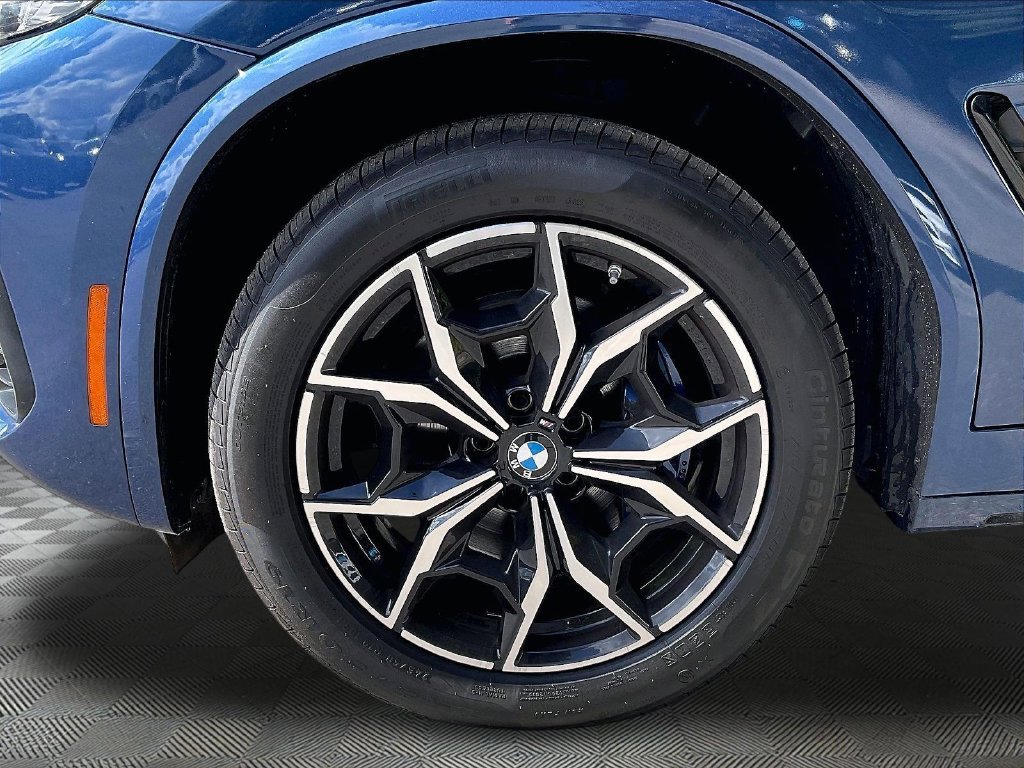 Used 2023 Blue BMW xDrive30i image 22