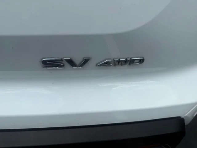 Used 2024 White Nissan SV image 9