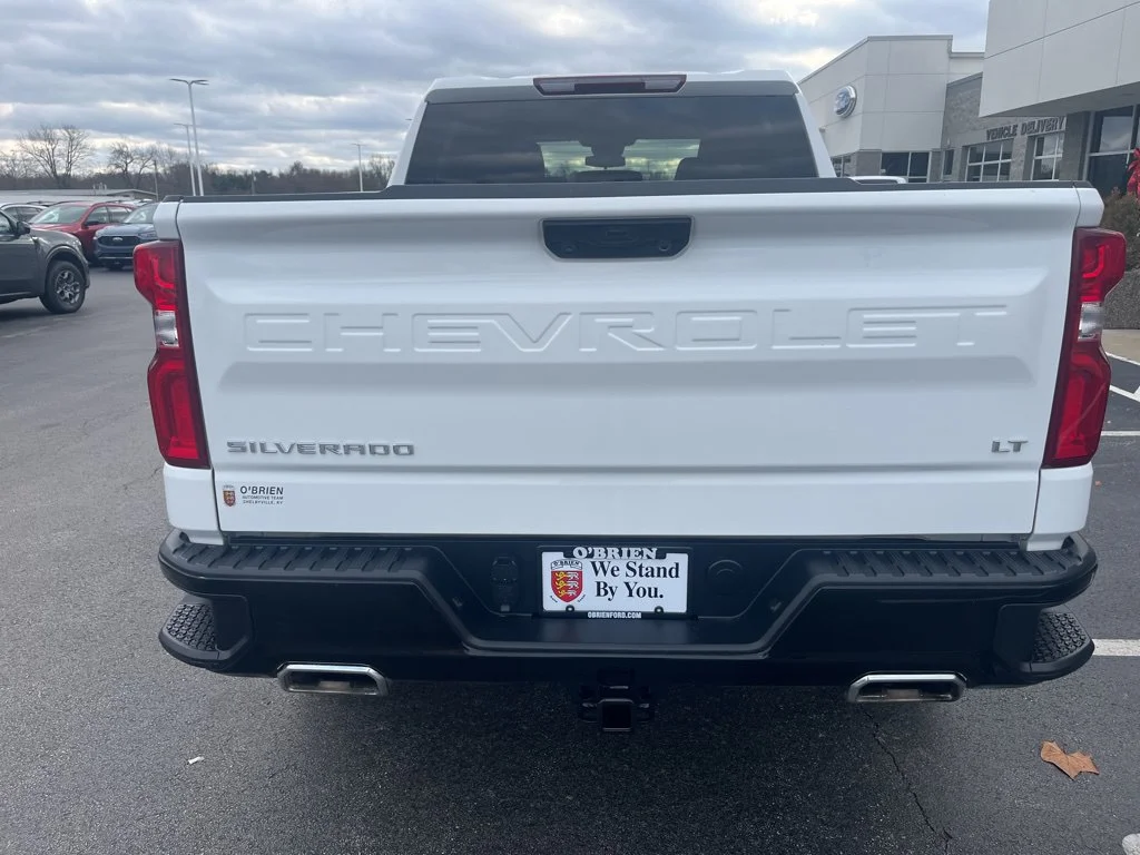 Used 2024 Summit White Chevrolet LT Trail Boss image 4