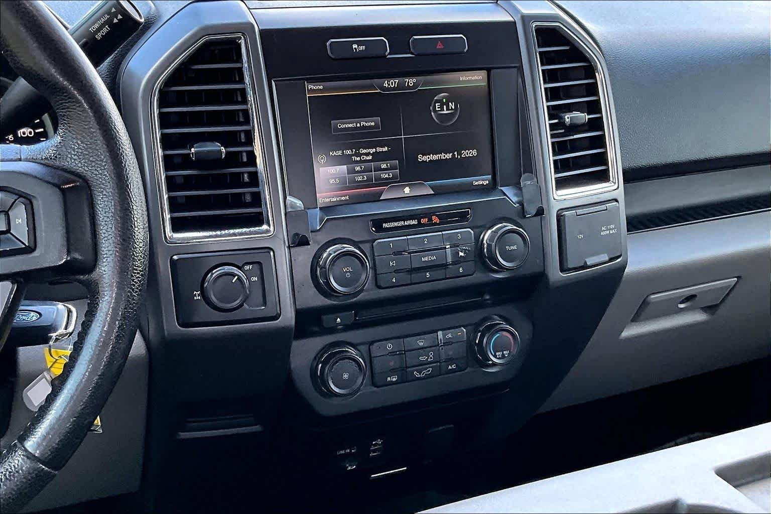 Used 2015 Bronze Fire Metallic Ford XLT image 9