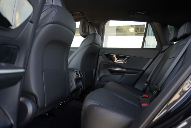 New 2026 Graphite Grey Metallic Mercedes-Benz GLC 300 image 27