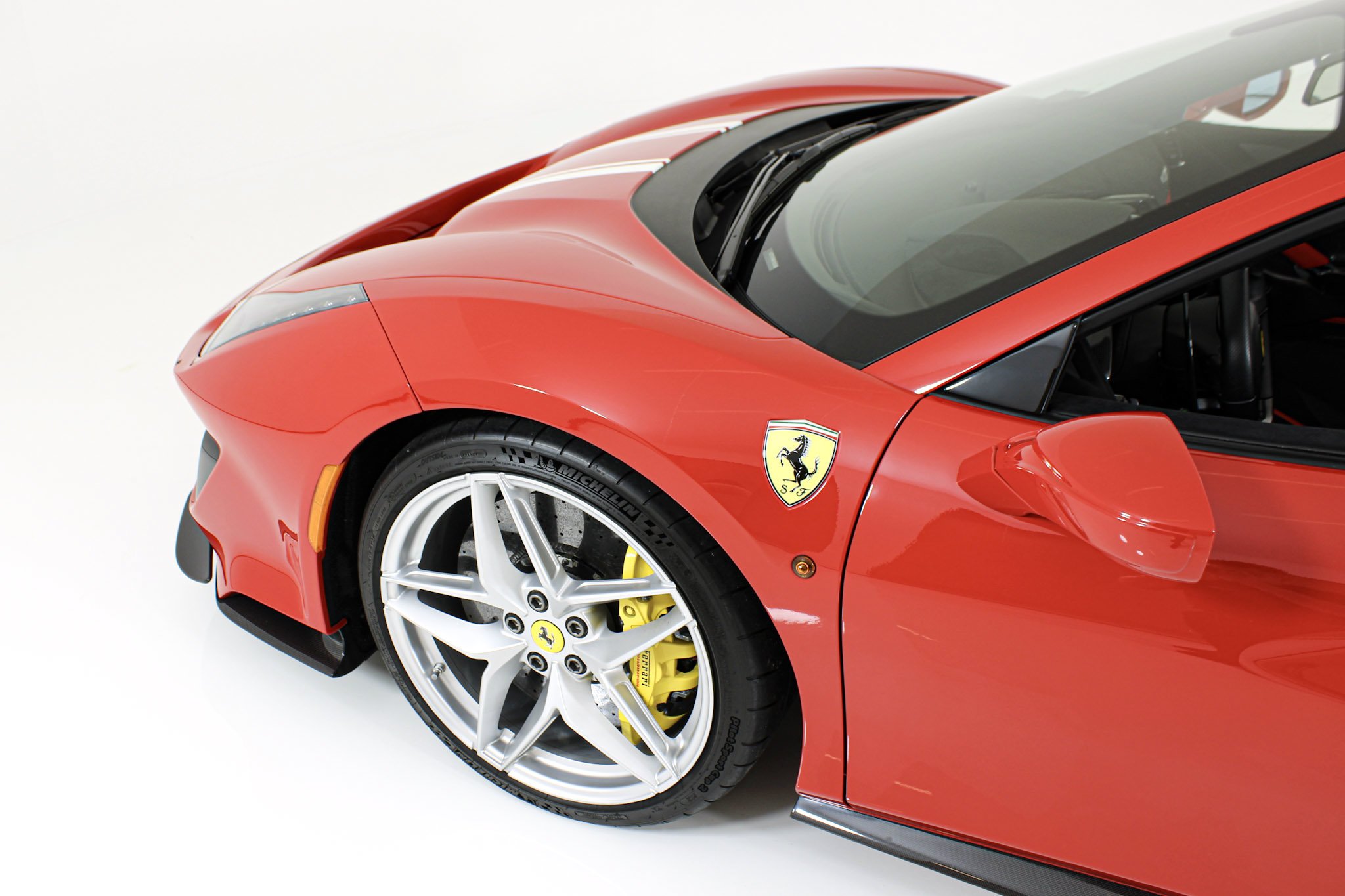 Certified Used 2019 Red Ferrari  image 9