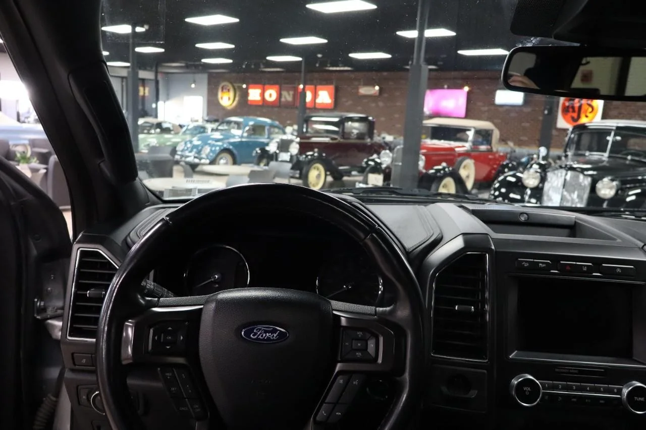 2021 Ford Expedition Limited - Photo 13