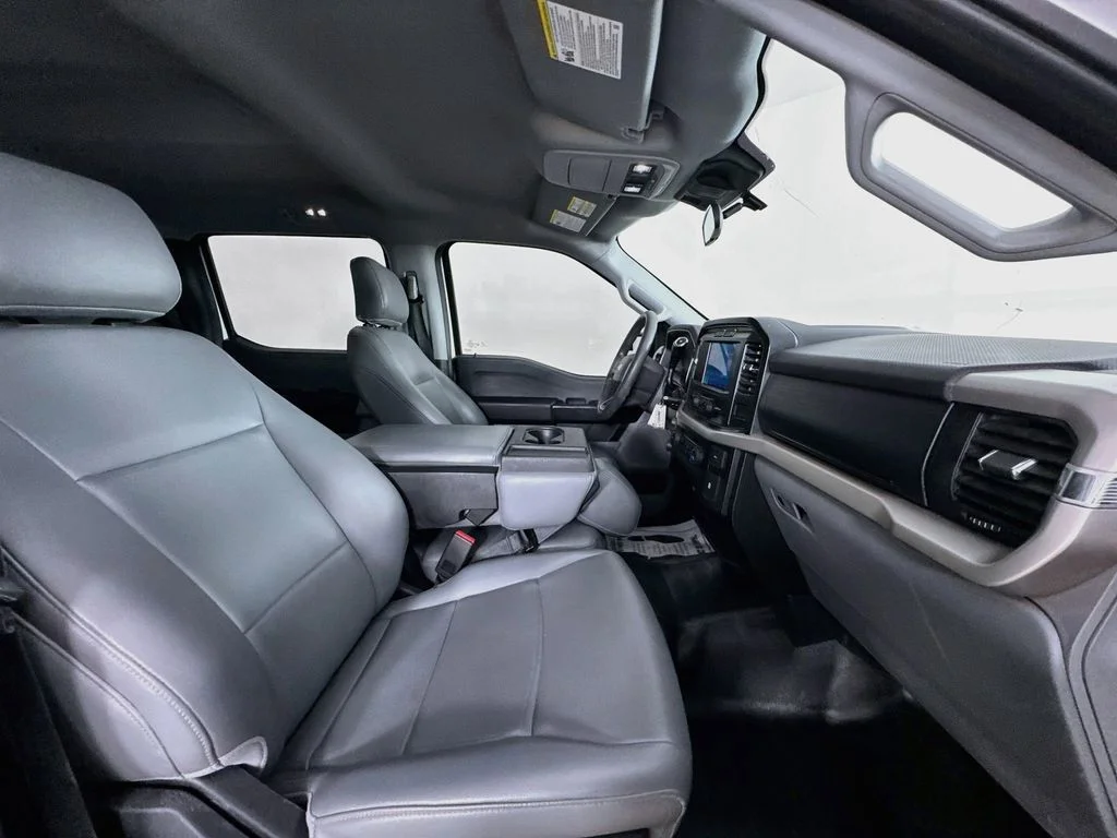 Used 2021 Oxford White Ford XL image 34