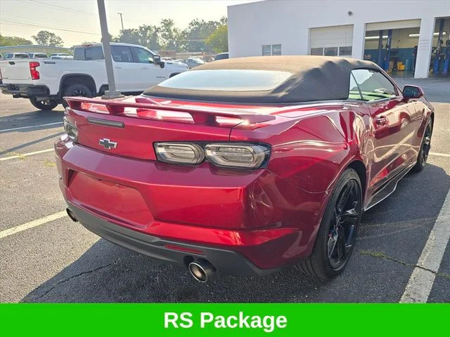Used 2023 Red Chevrolet 1LT image 4