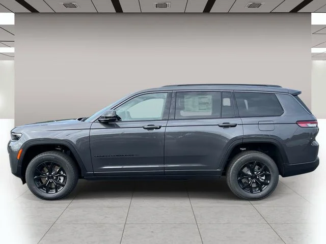 New 2026 Baltic Gray Metallic Clear-Coat Exterior Paint Jeep Altitude image 7