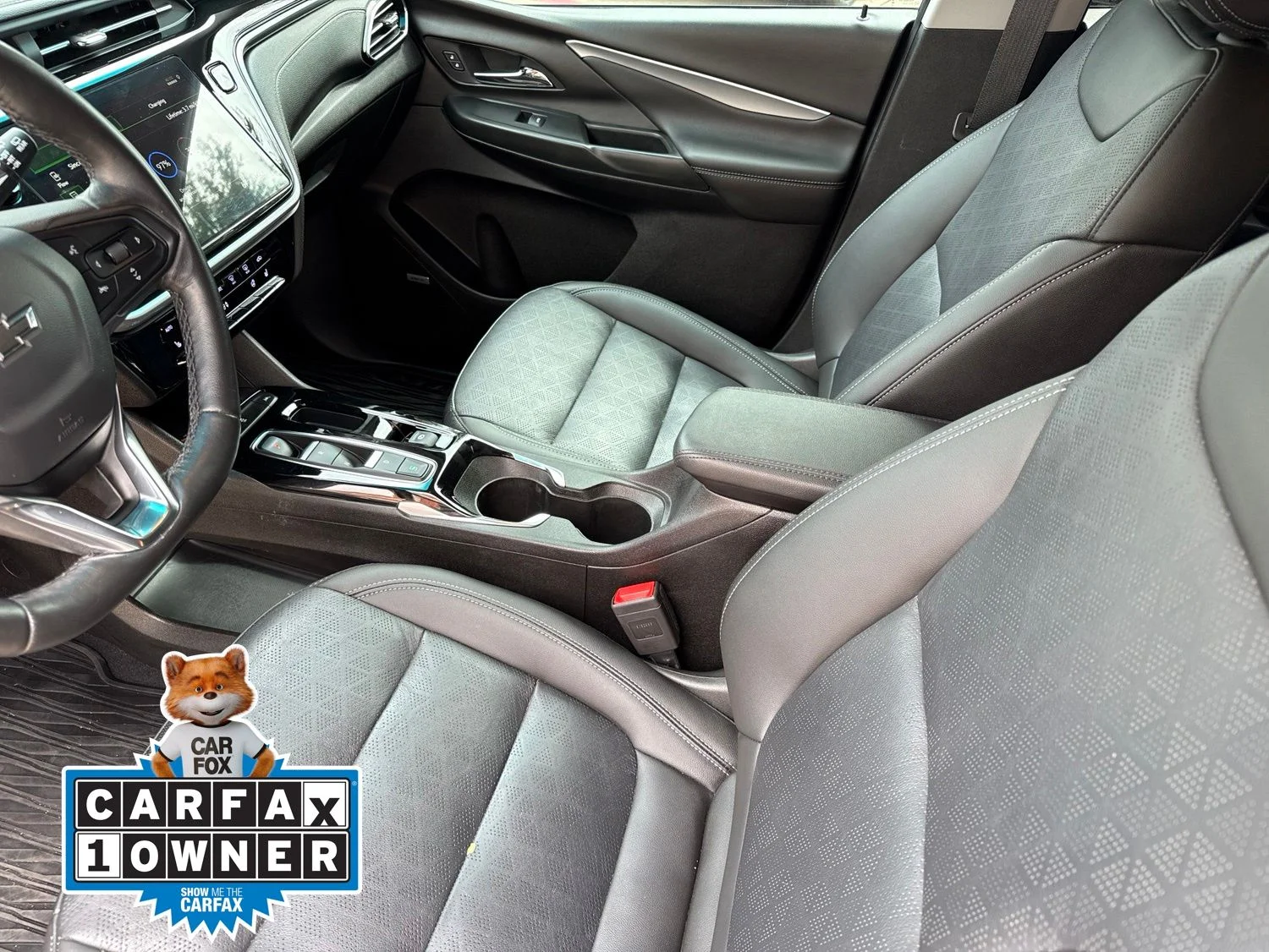 Used 2023 Black Chevrolet 2LT image 19