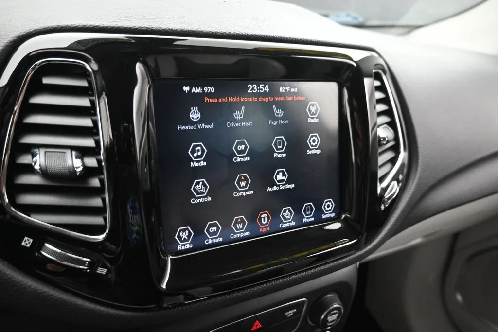 Used 2020 White Jeep Limited image 19