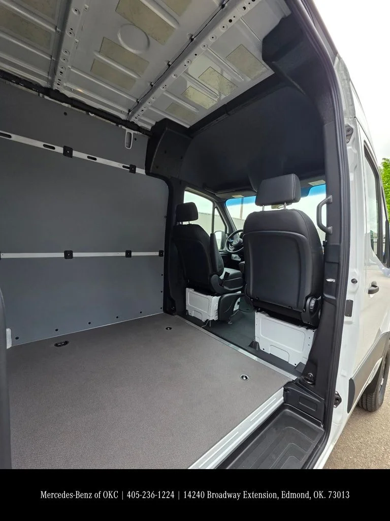 New 2025 White Mercedes-Benz Cargo 170 WB image 14