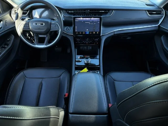 Used 2023 Brown Jeep Limited image 17