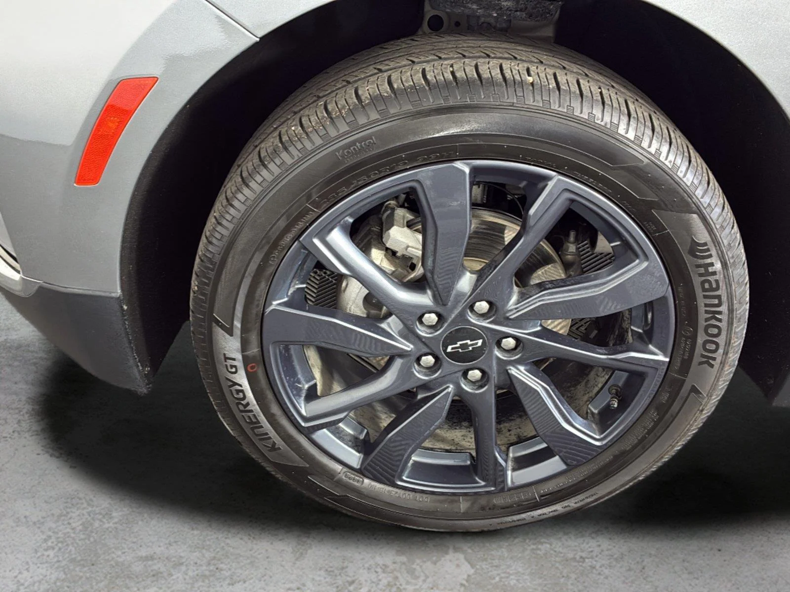 Used 2024 Sterling Gray Metallic Chevrolet RS image 33