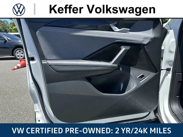Certified Used 2025 White Volkswagen 2.0T SE image 16