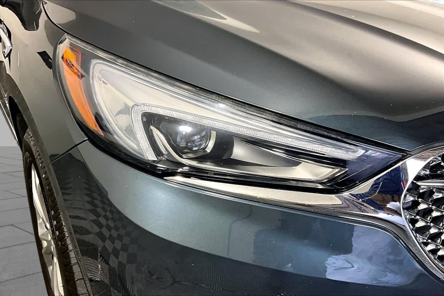 Used 2018 Dark Slate Metallic Buick Avenir image 25