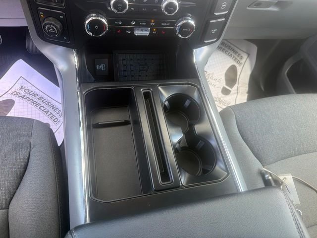 Certified Used 2024 Oxford White Ford XLT image 19