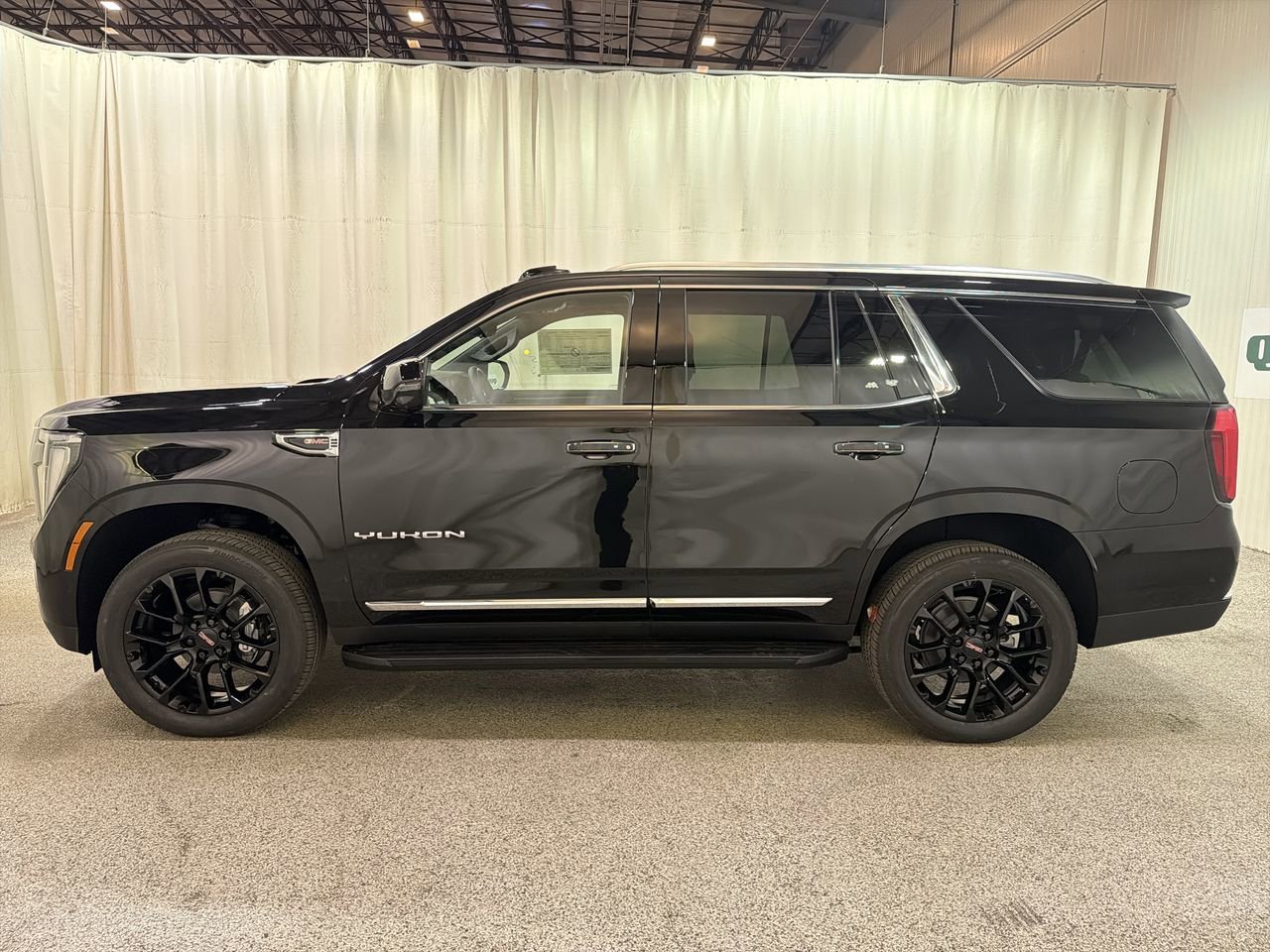 2026 GMC Yukon Elevation - Photo 6