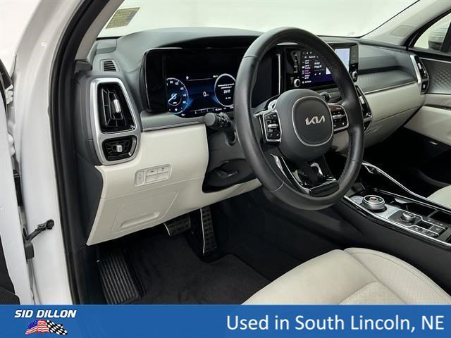Used 2023 Snow White Pearl Kia SX Prestige image 16