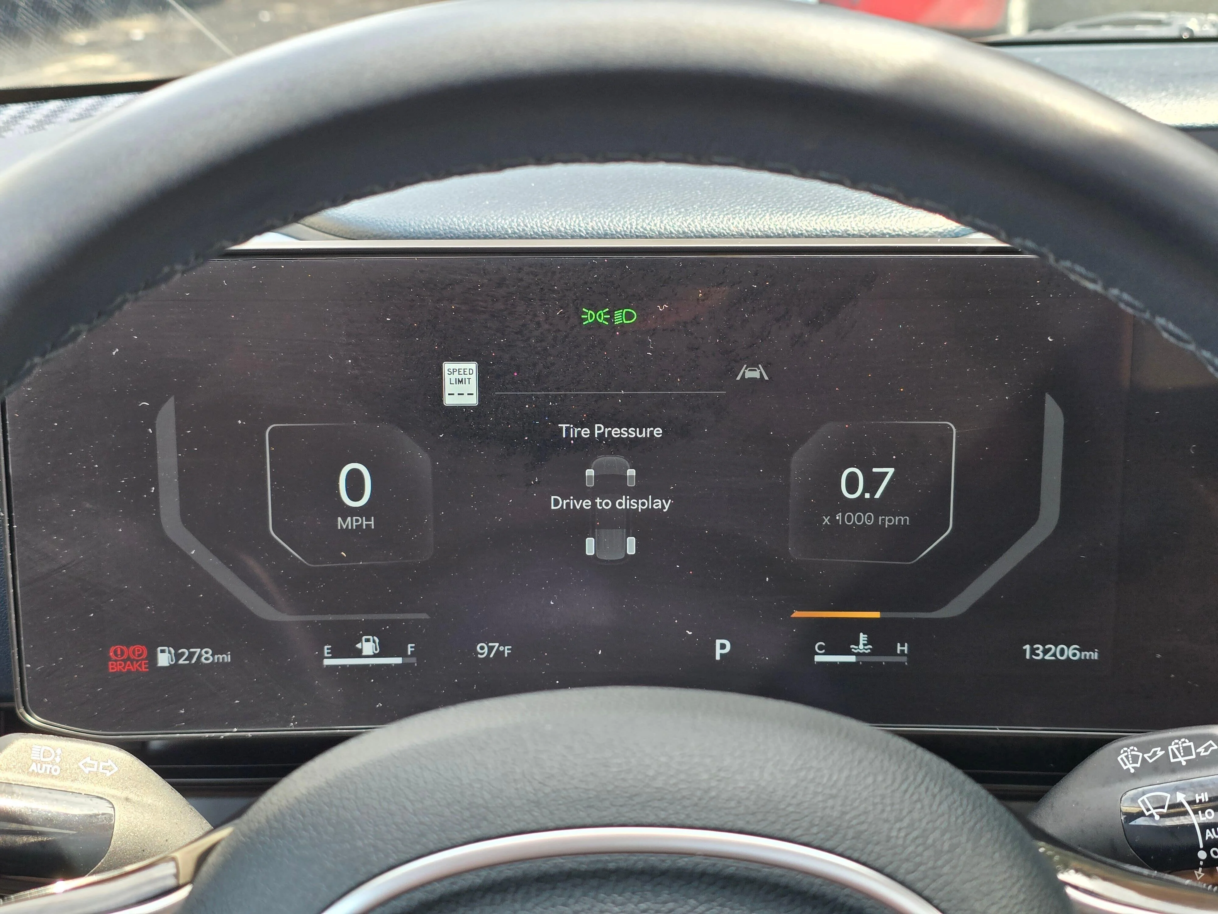Used 2025 Ceramic White Kia SX image 16