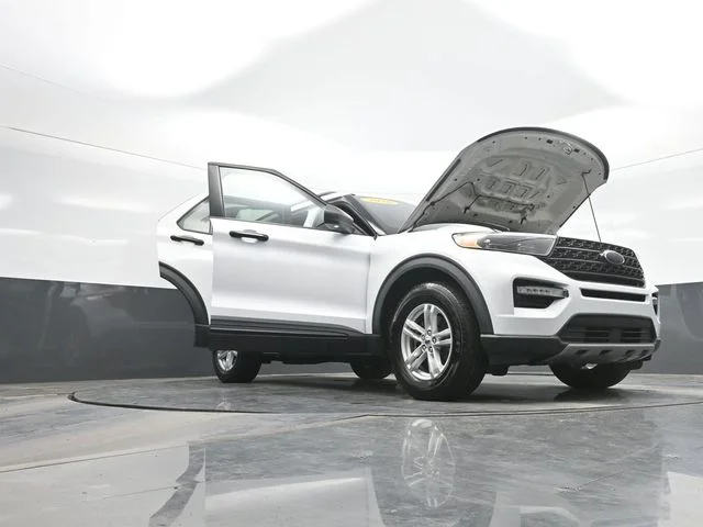 Used 2020 White Ford XLT image 32