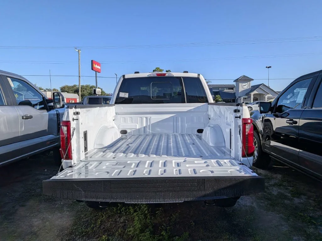 New 2026 Oxford White Ford Tremor® image 6