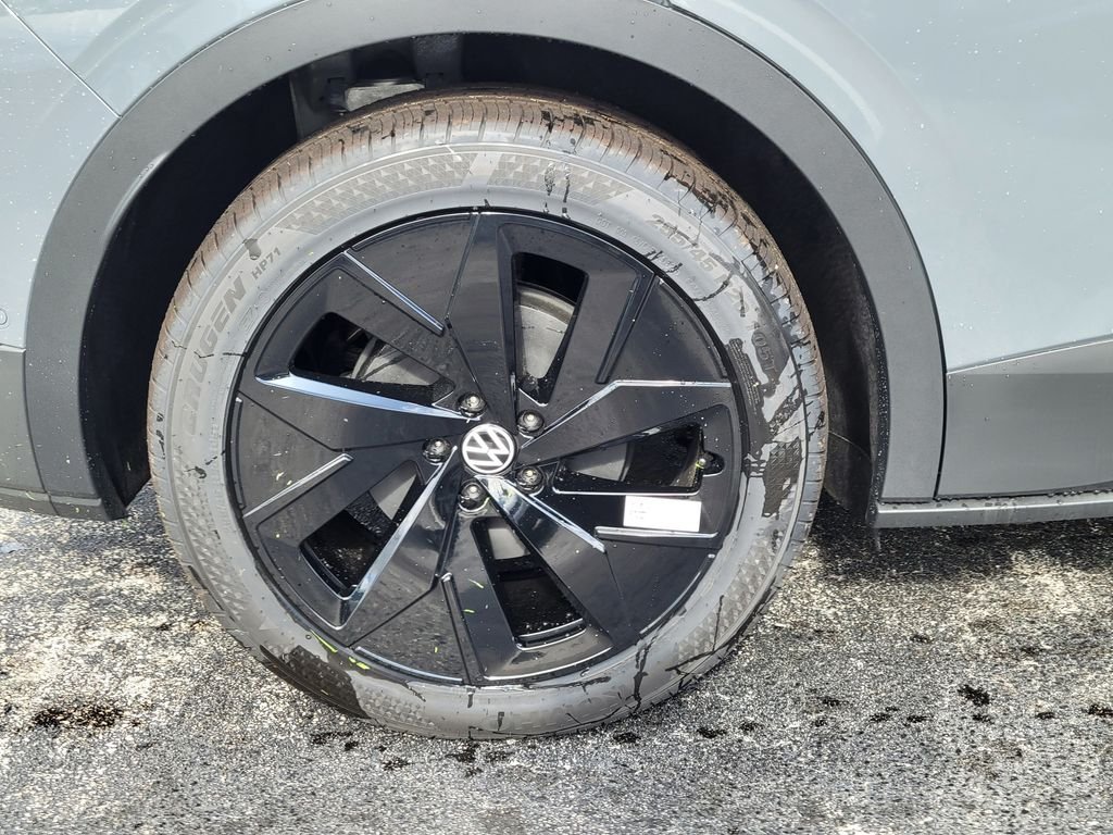 New 2026 Gray Volkswagen Pro S image 5