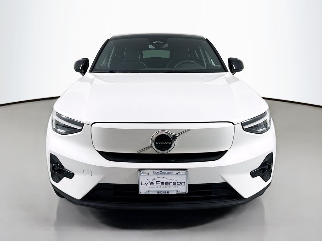 Used 2023 White Volvo Twin Plus image 6