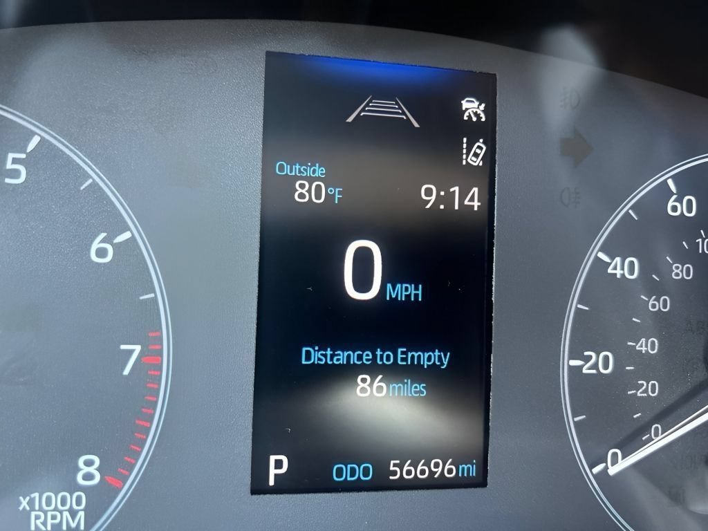 Used 2024 Pearl Toyota LE image 29