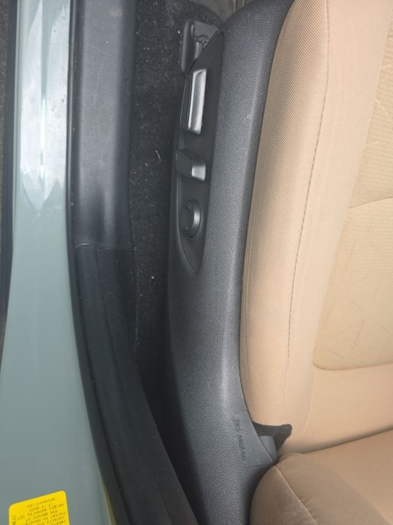 Used 2021 Lunar Toyota XLE image 17