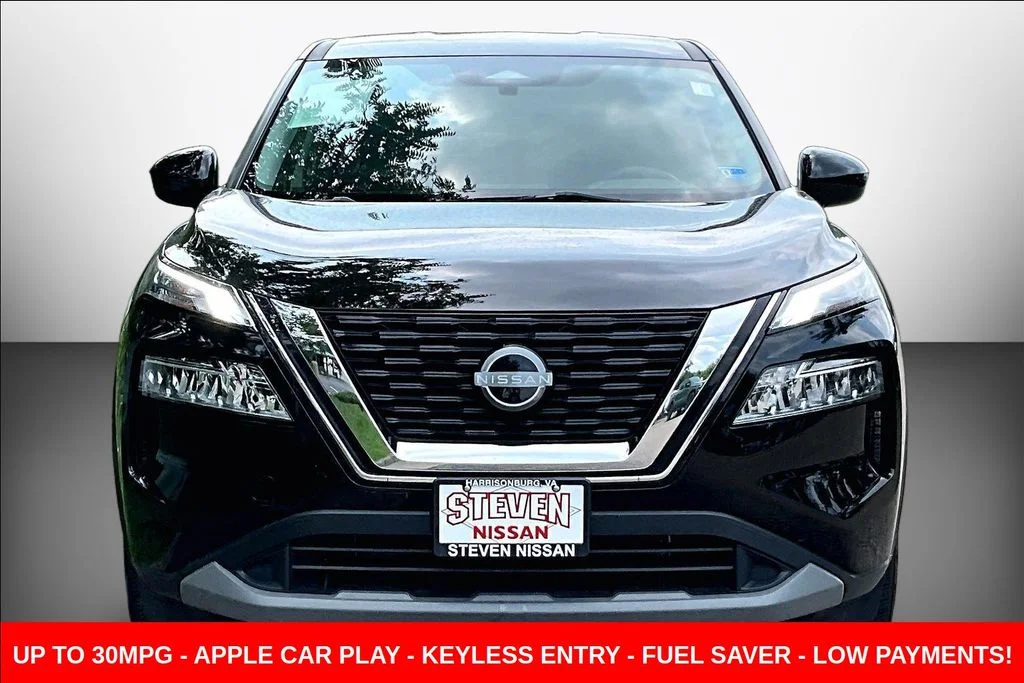 Used 2023 Black Nissan SV image 2