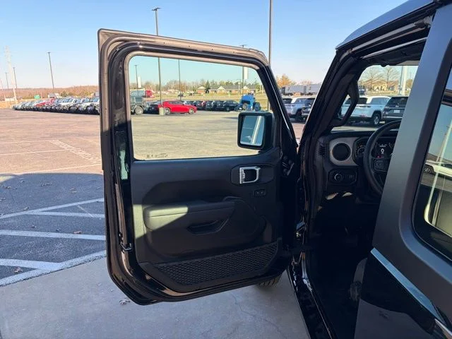 2026 Jeep Wrangler 2-Door Sport - Photo 9