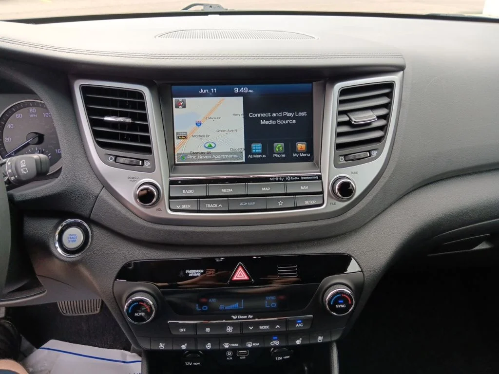 Used 2018 Molten Silver Hyundai Limited image 22