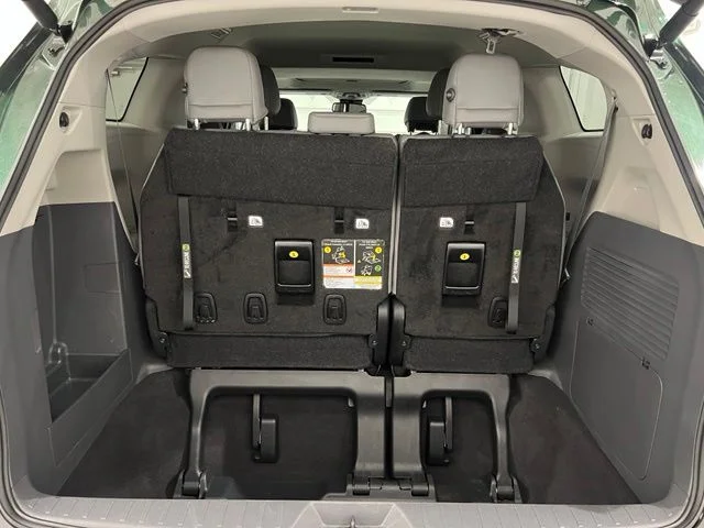 Certified Used 2024  Toyota XLE image 21
