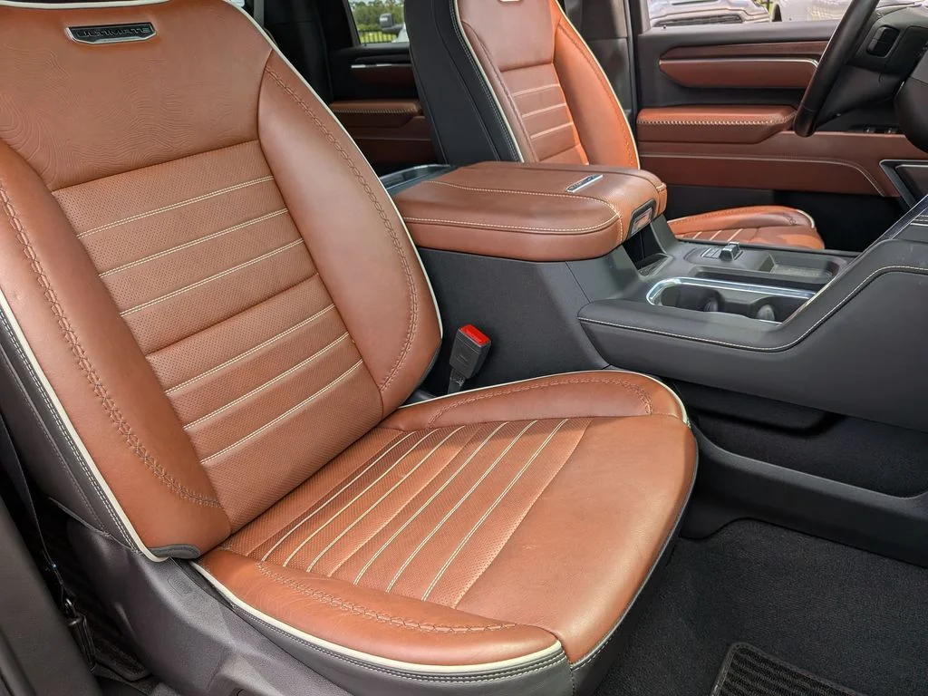 Used 2025 Black GMC Denali Ultimate image 23