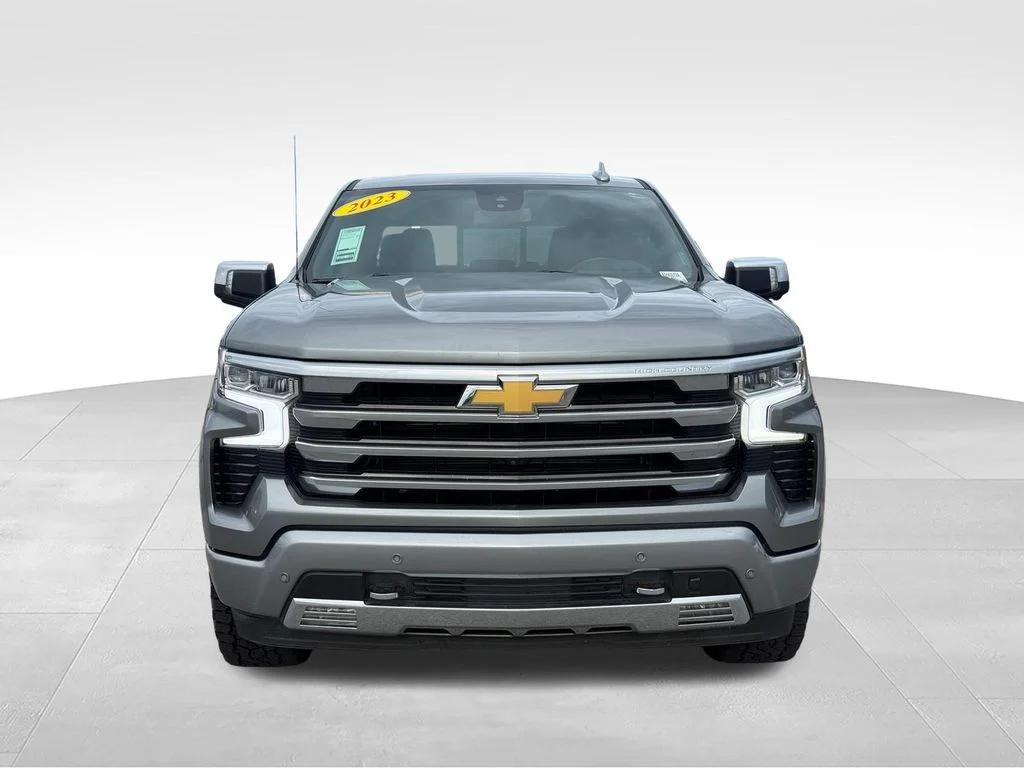 Used 2023 Gray Chevrolet High Country image 26