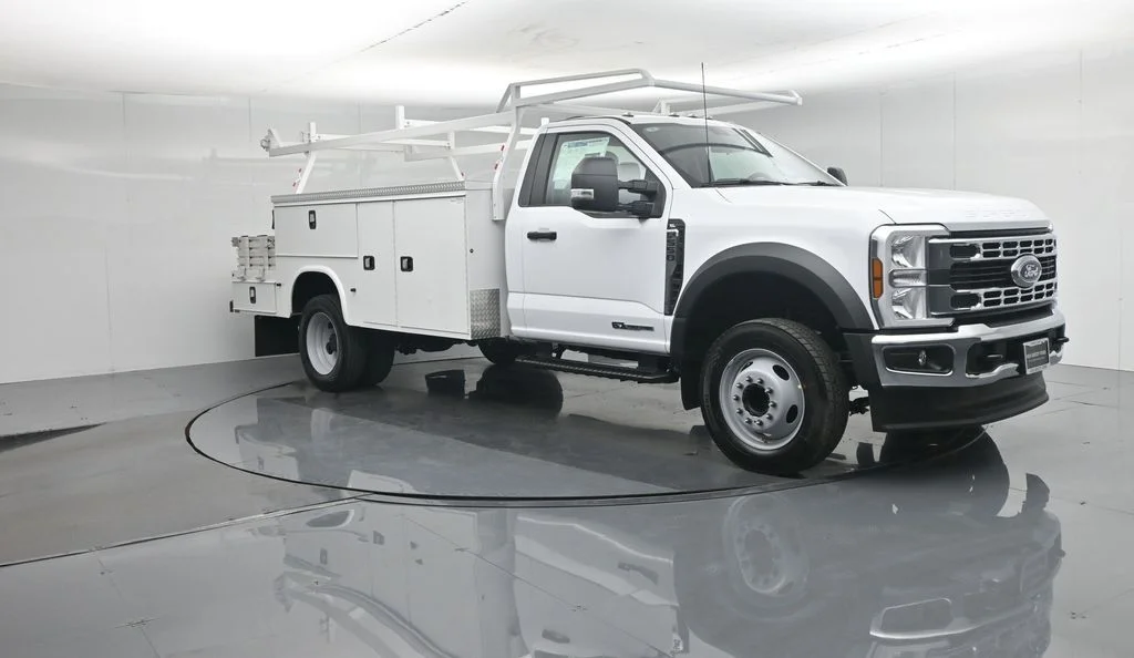 New 2026 Oxford White Ford XL image 6