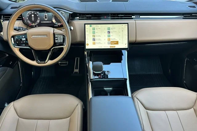 New 2026 Santorini Black Land Rover Dynamic SE image 12
