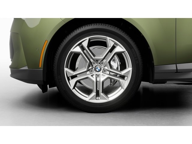 New 2027 Grey Pine Metallic BMW  image 7