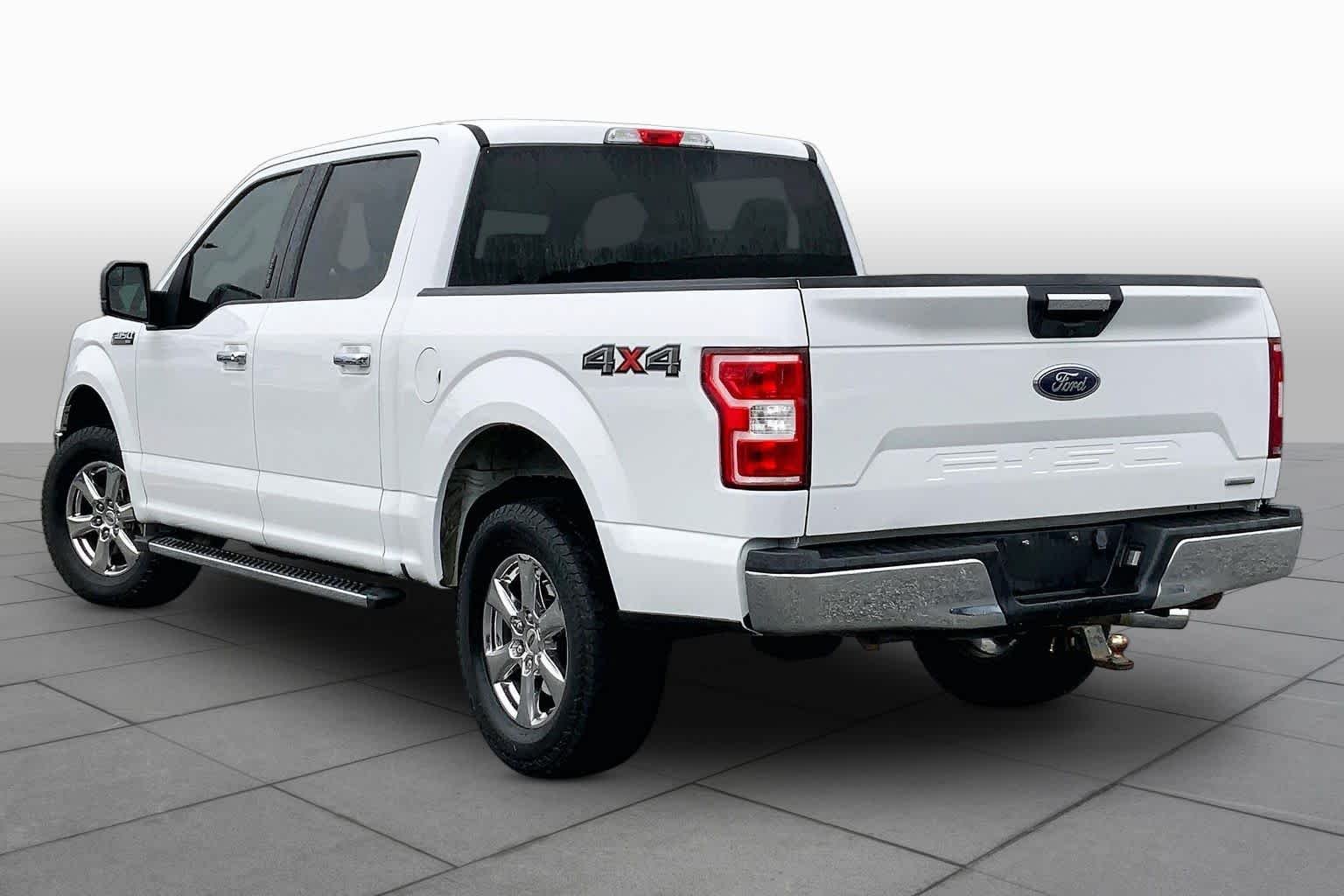 Used 2018 Oxford White Ford XLT image 11