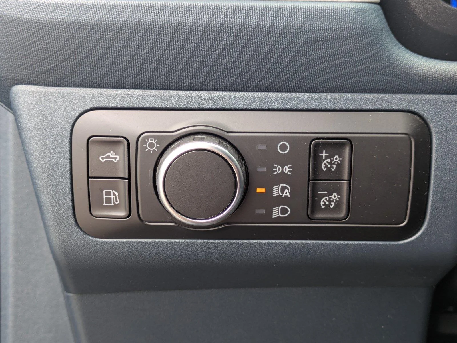 New 2026 Azure Gray Metallic Tri-Coat Ford XLT image 22